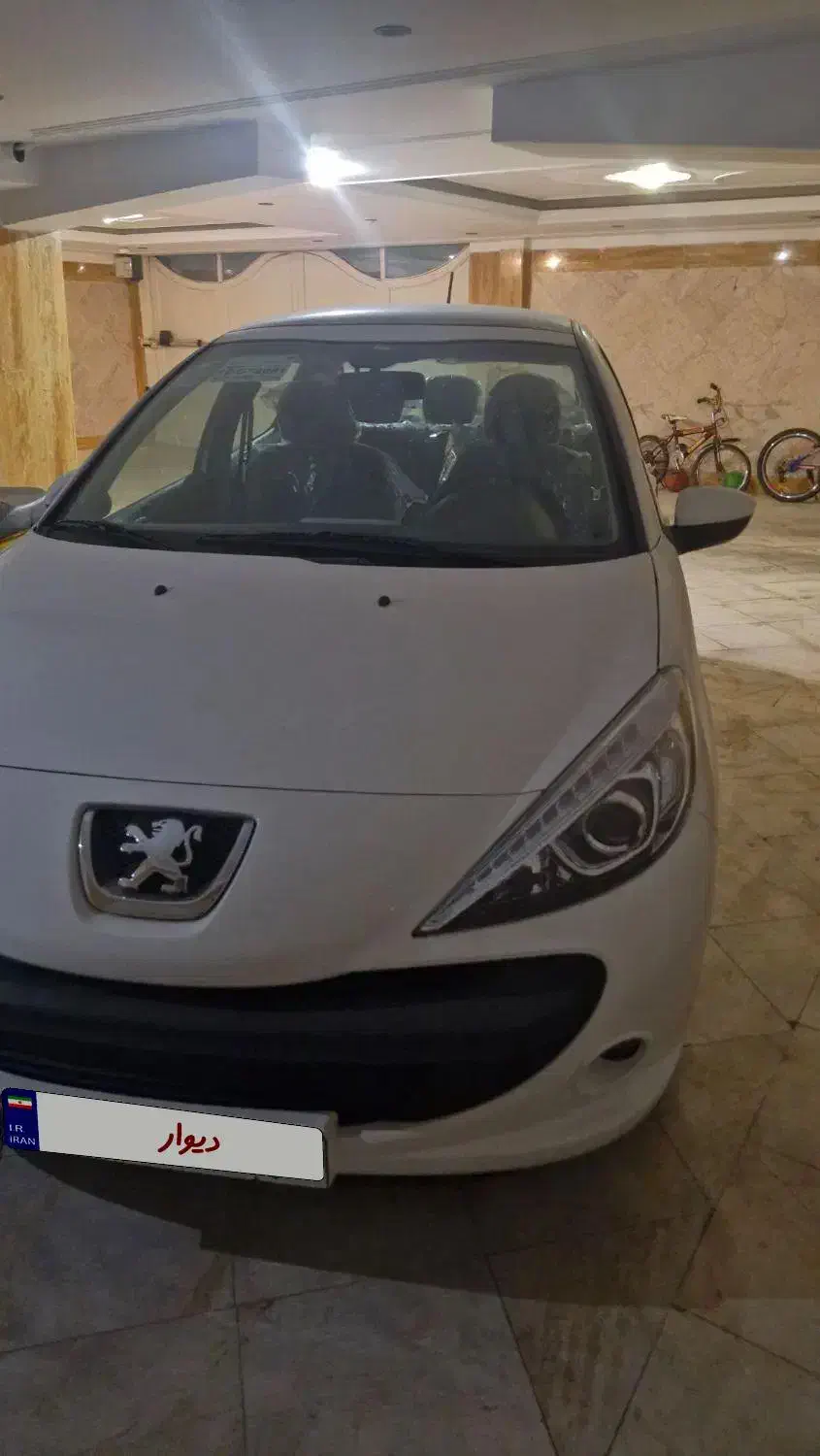 پژو ۲۰۷ اتومات ارتقا یافته|خودرو سواری و وانت|تهران, مینیسیتی (شهرک نفت)|دیوار