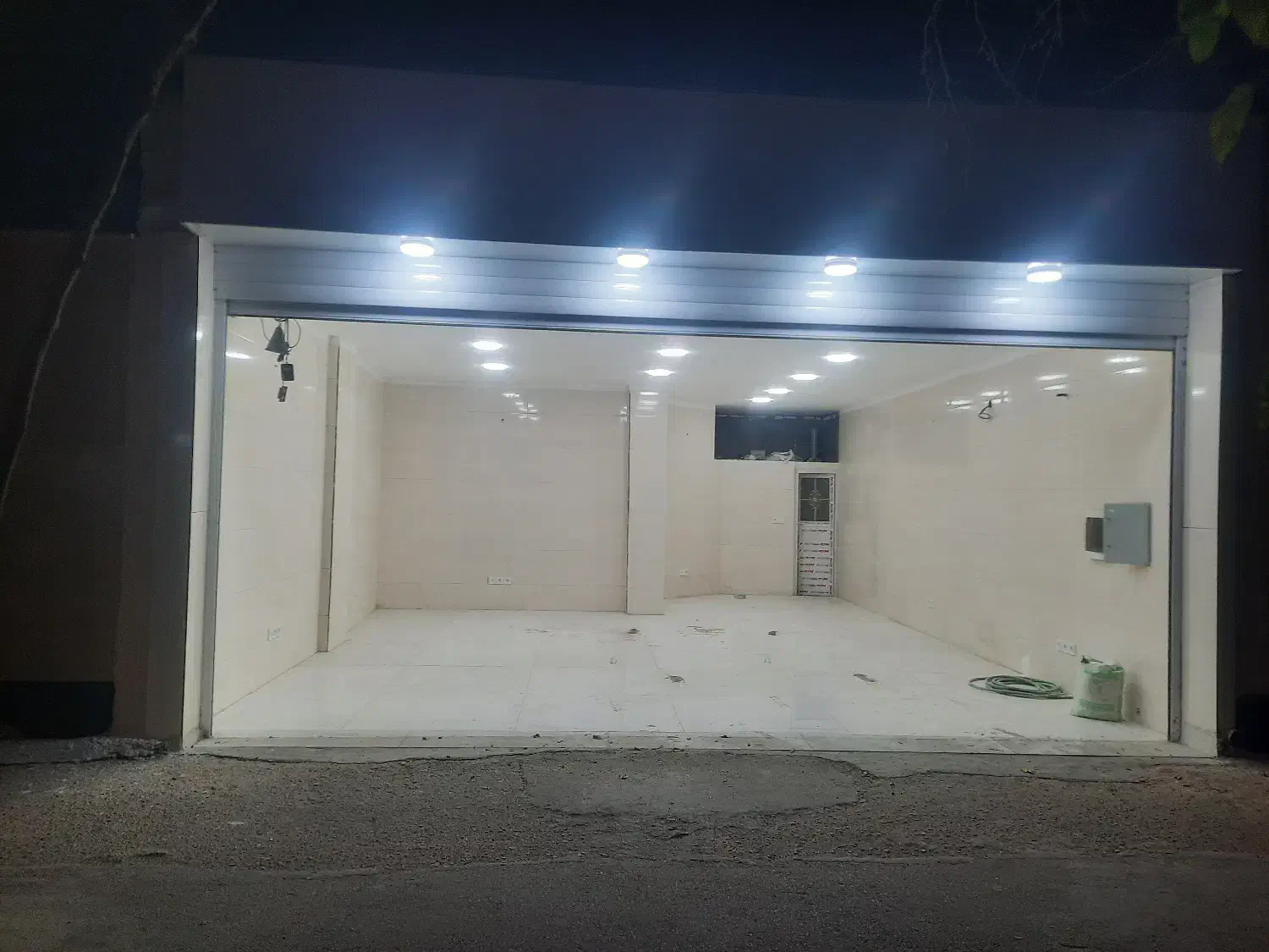 اجاره مغازه|اجارهٔ مغازه و غرفه|اصفهان, کارلادان|دیوار