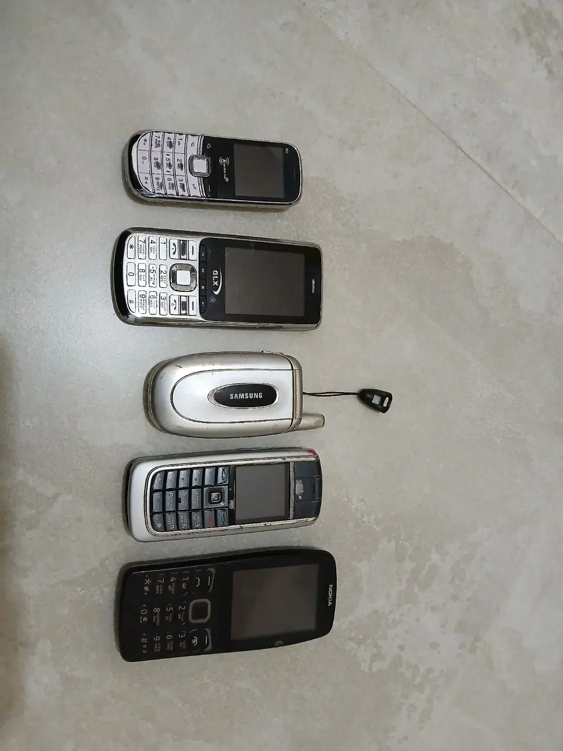 5 عدد گوشی کار کرده سالم روشن میشن|موبایل|بندر انزلی, ساحل قو|دیوار