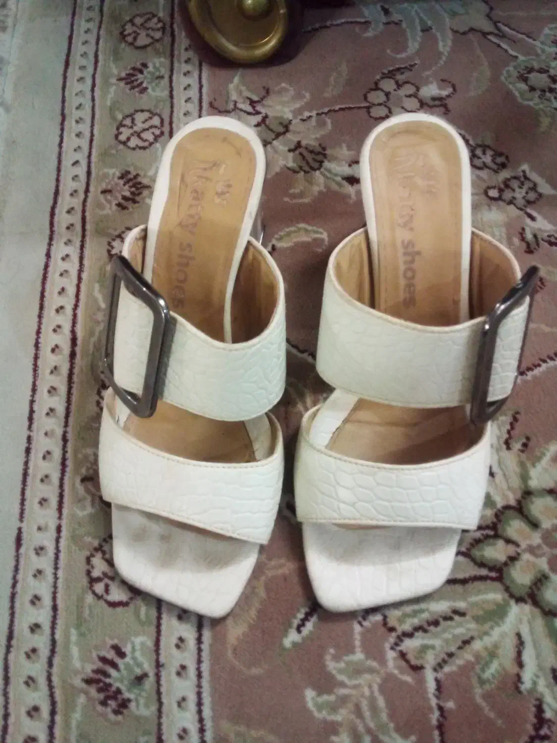 دمپایی مجلسی|کیف، کفش، کمربند|بروجرد, |دیوار