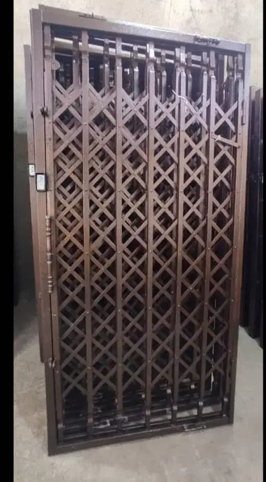 ساخت و تعمیرات درب و پنجره upvc و اهنگری حفاظ|خدمات پیشه و مهارت|پردیس, فاز ۹|دیوار