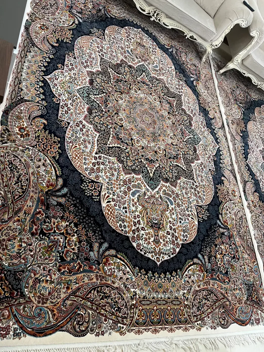 فرش ۹ متری|فرش|قرچک, میرزائی شمالی|دیوار