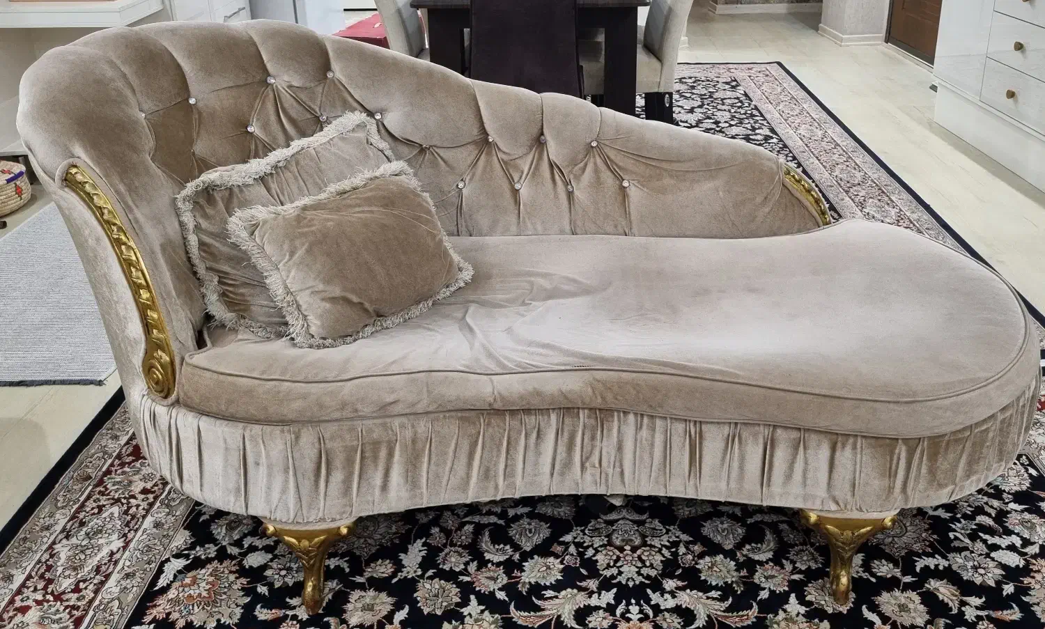 مبل و میز وسط|مبلمان خانگی و میز عسلی|آستارا, |دیوار