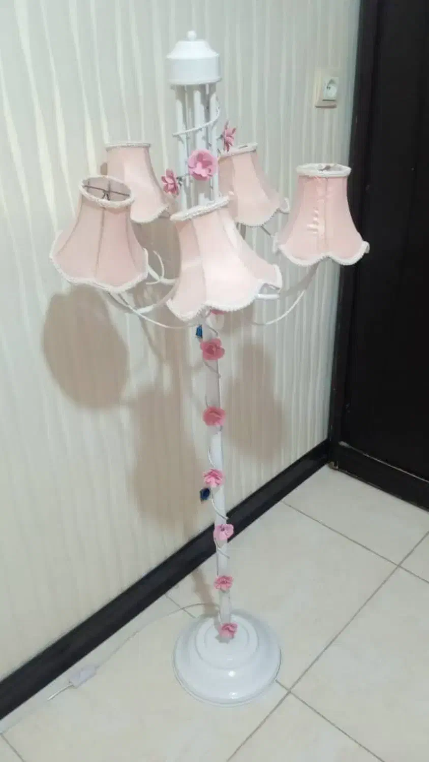 چراغ خواب|چراغ خواب و آباژور|اصفهان, خانه اصفهان|دیوار