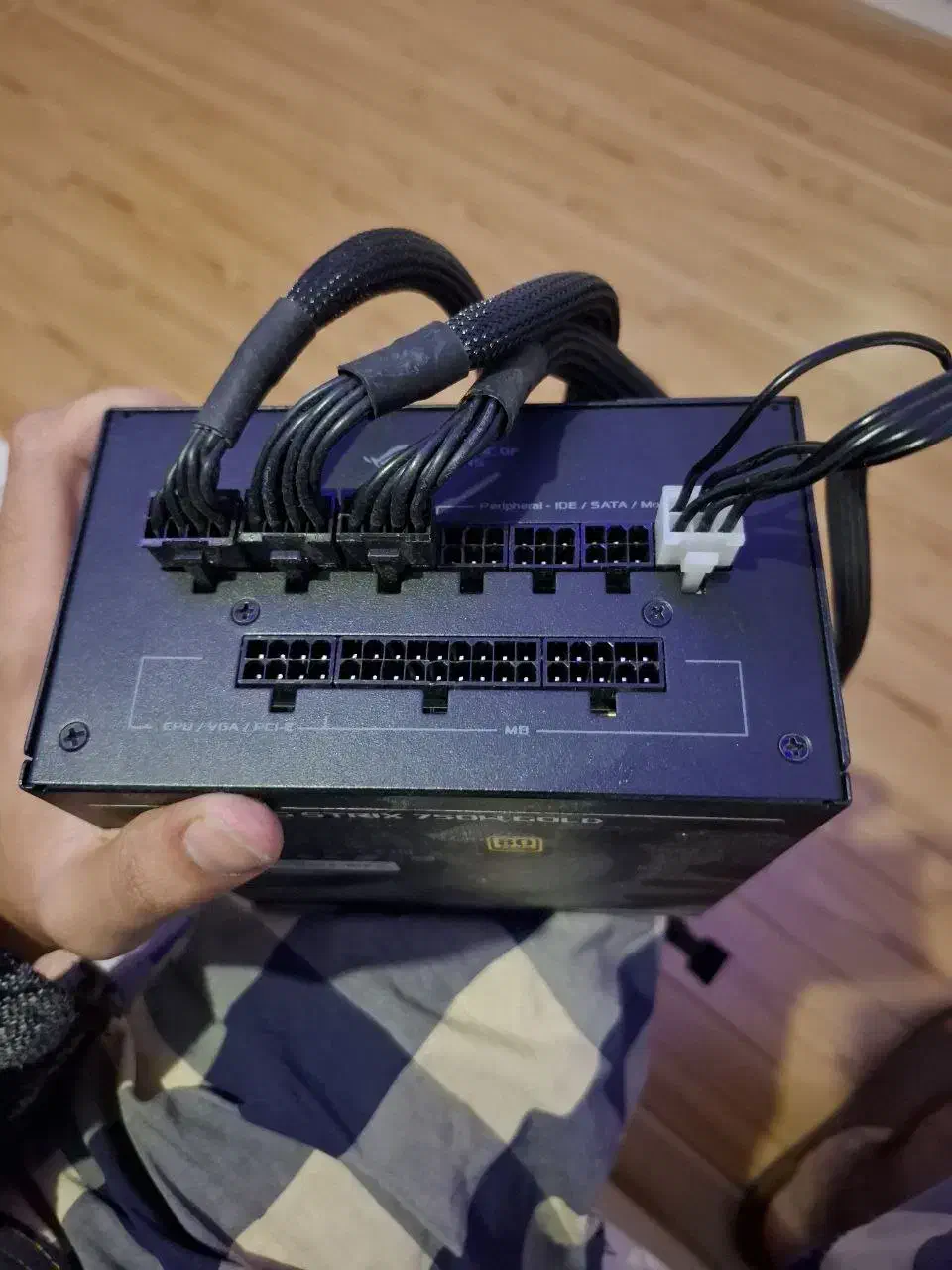 پاور فول ماژولار ۷۵۰ وات ایسوس|قطعات و لوازم جانبی رایانه|رشت, شهرک قدس|دیوار