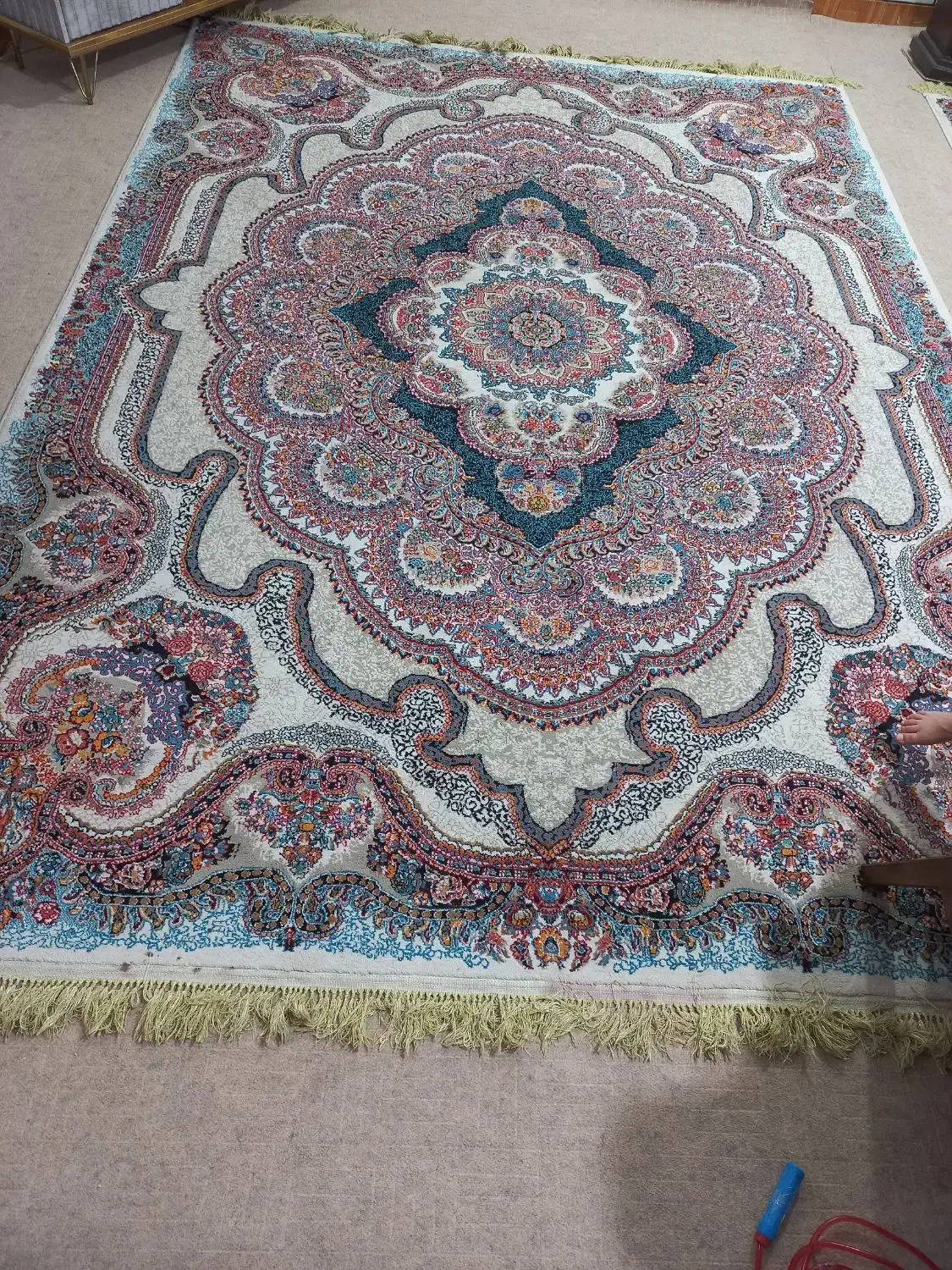 دوتا فرش ۹ متری در حد نو|فرش|دوگنبدان, |دیوار