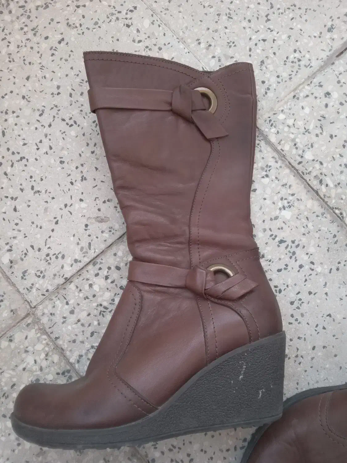 بوت  چرم زنانه سایز ۳۸|کیف، کفش، کمربند|رباطکریم, رباطکریم|دیوار