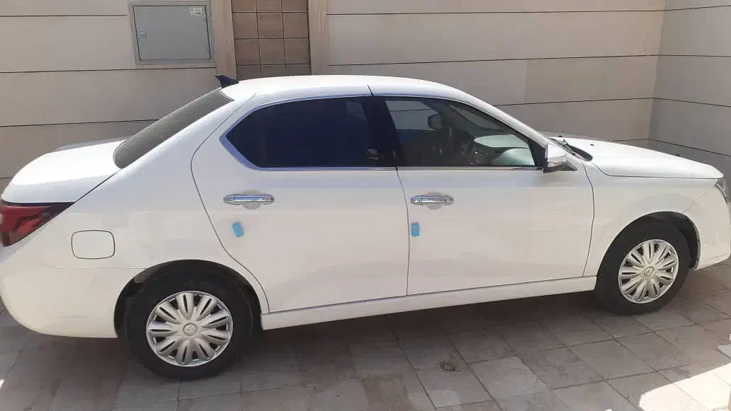 دنا پلاس ۵ دنده ساده EF7 صفر ۱۴۰۴|خودرو سواری و وانت|خمینیشهر, |دیوار