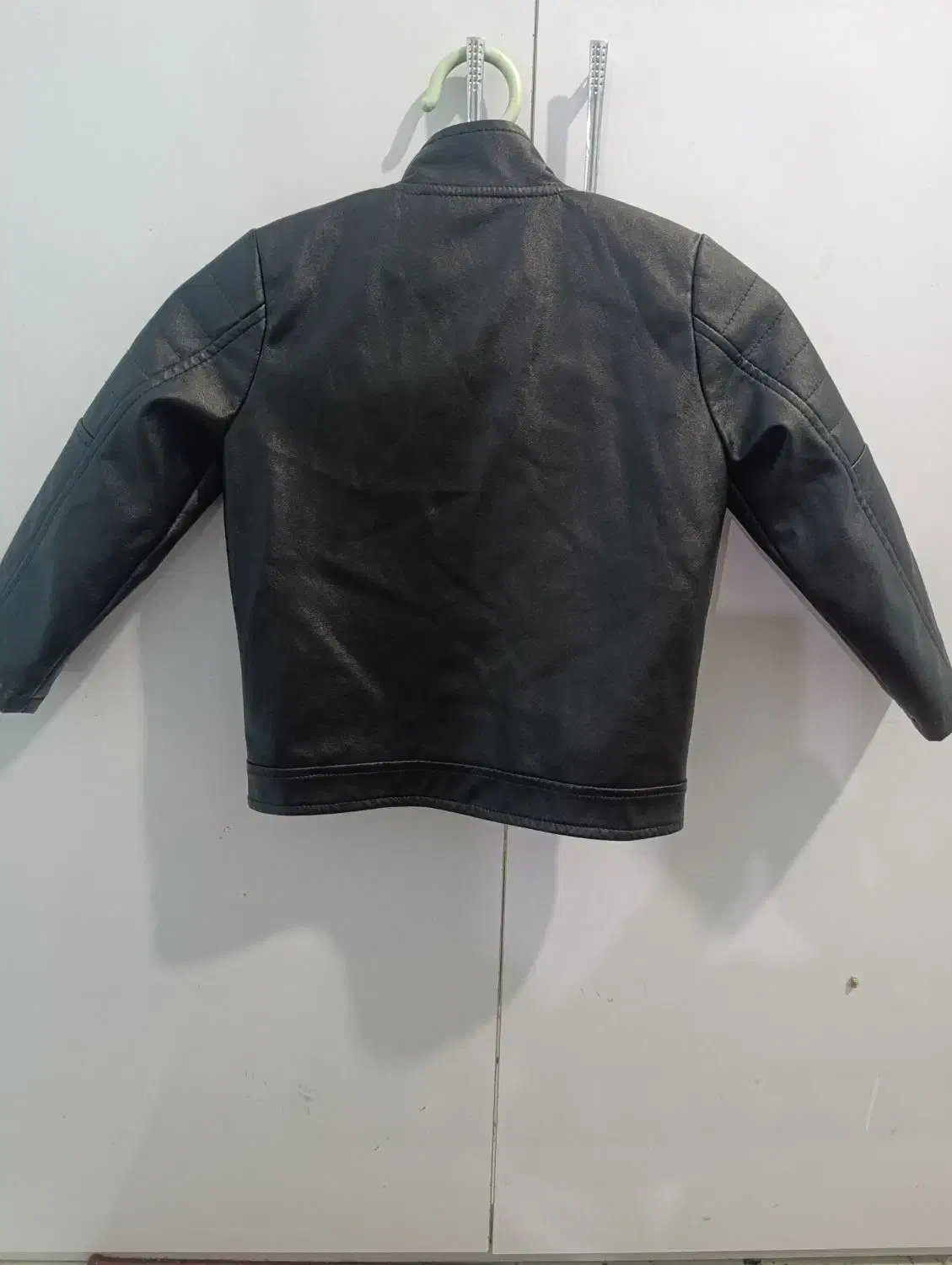 کاپشن چرم پسرانه|کفش و لباس بچه|مشهد, کوی المهدی|دیوار