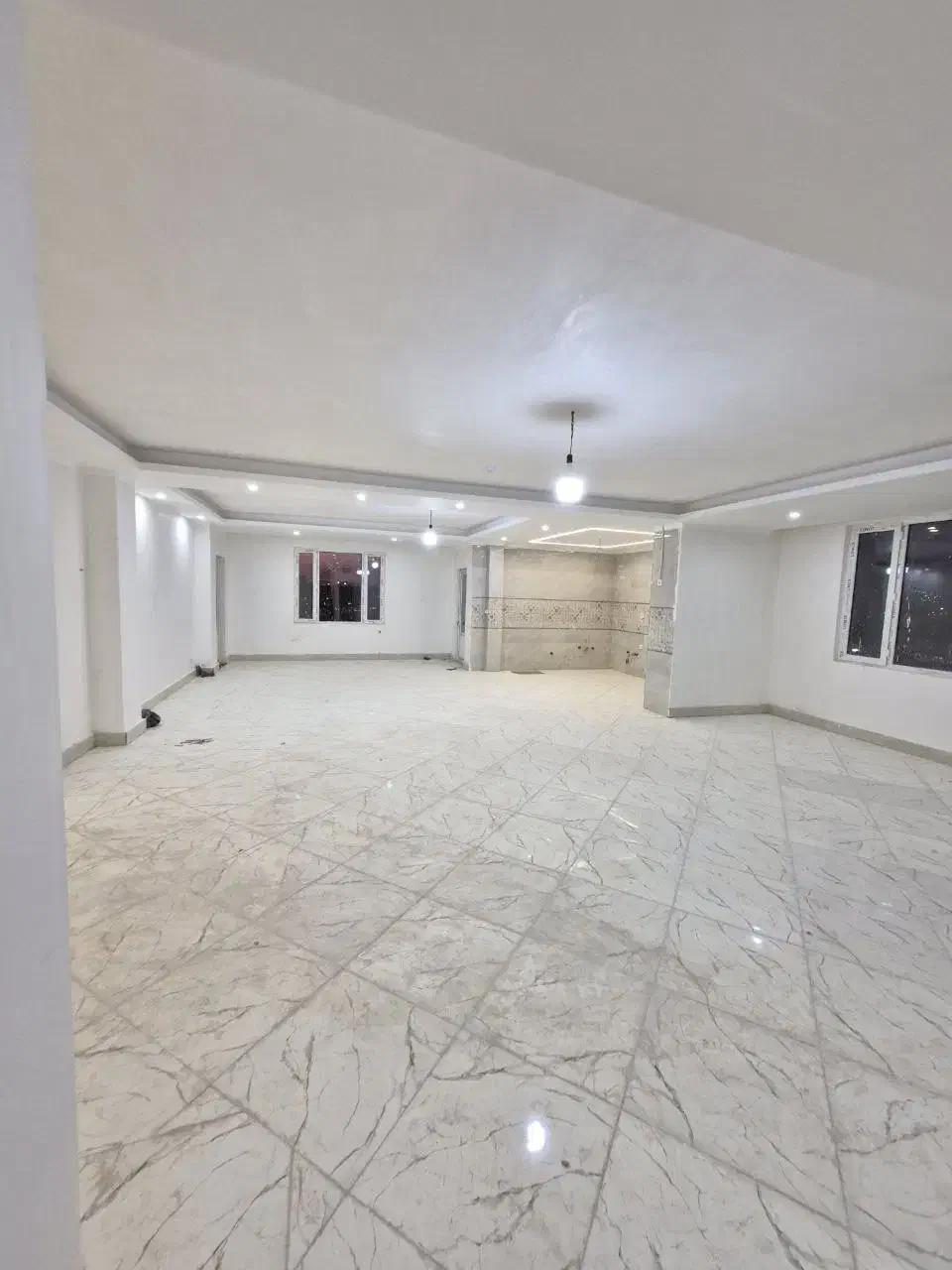 نقاشی ساختمان و رنگ آمیزی|خدمات پیشه و مهارت|گیلان غرب, |دیوار