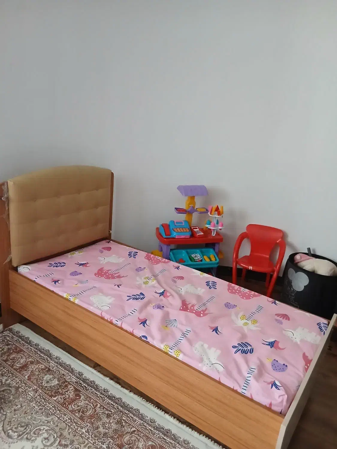 تخت و کمد مارک اپادانا|تخت و سرویس خواب|فردیس, نیروگاه برق|دیوار