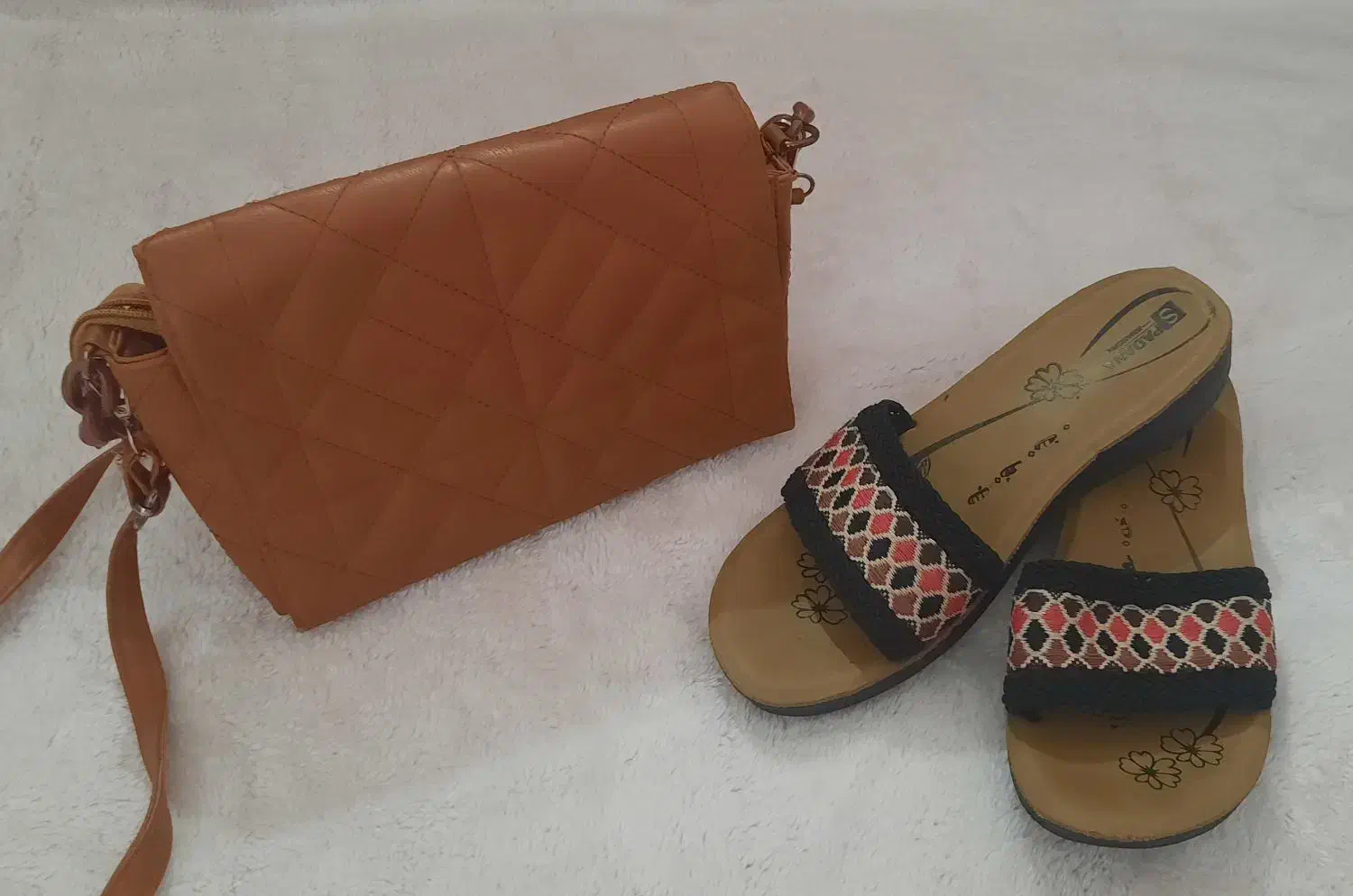 کفش زنانه|کیف، کفش، کمربند|یزد, |دیوار