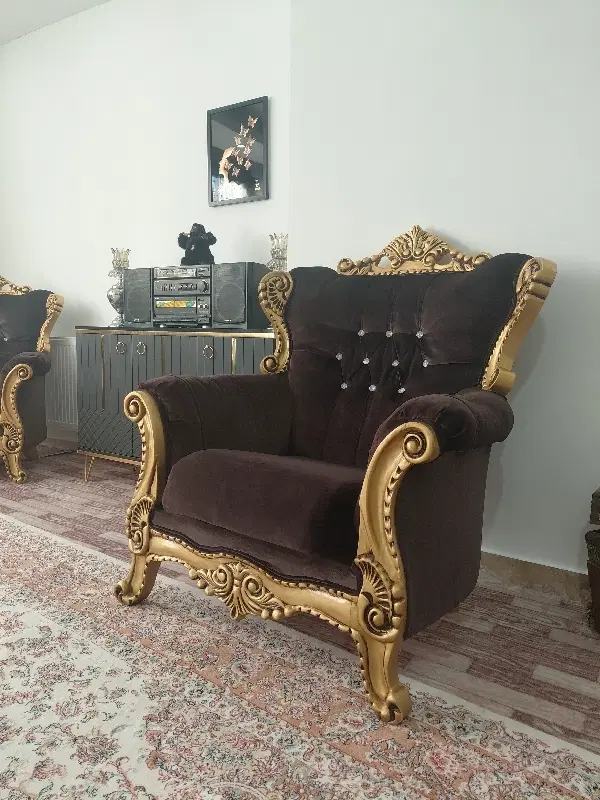 مبل|مبلمان خانگی و میز عسلی|زرندیه, |دیوار
