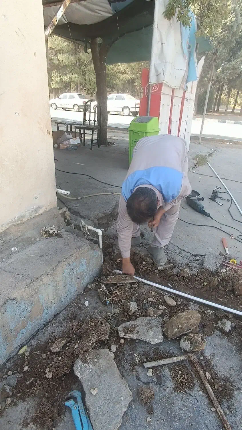 تعمیرات لوله کشی آب و فاضلاب و برق|خدمات پیشه و مهارت|خرم‌آباد, |دیوار