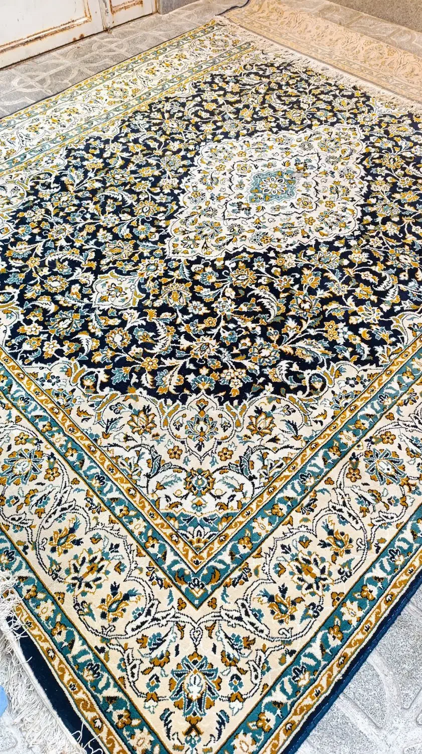 هفت تخته فرش ۱۲ ۶ ۹ و کناره|فرش|تبریز, |دیوار