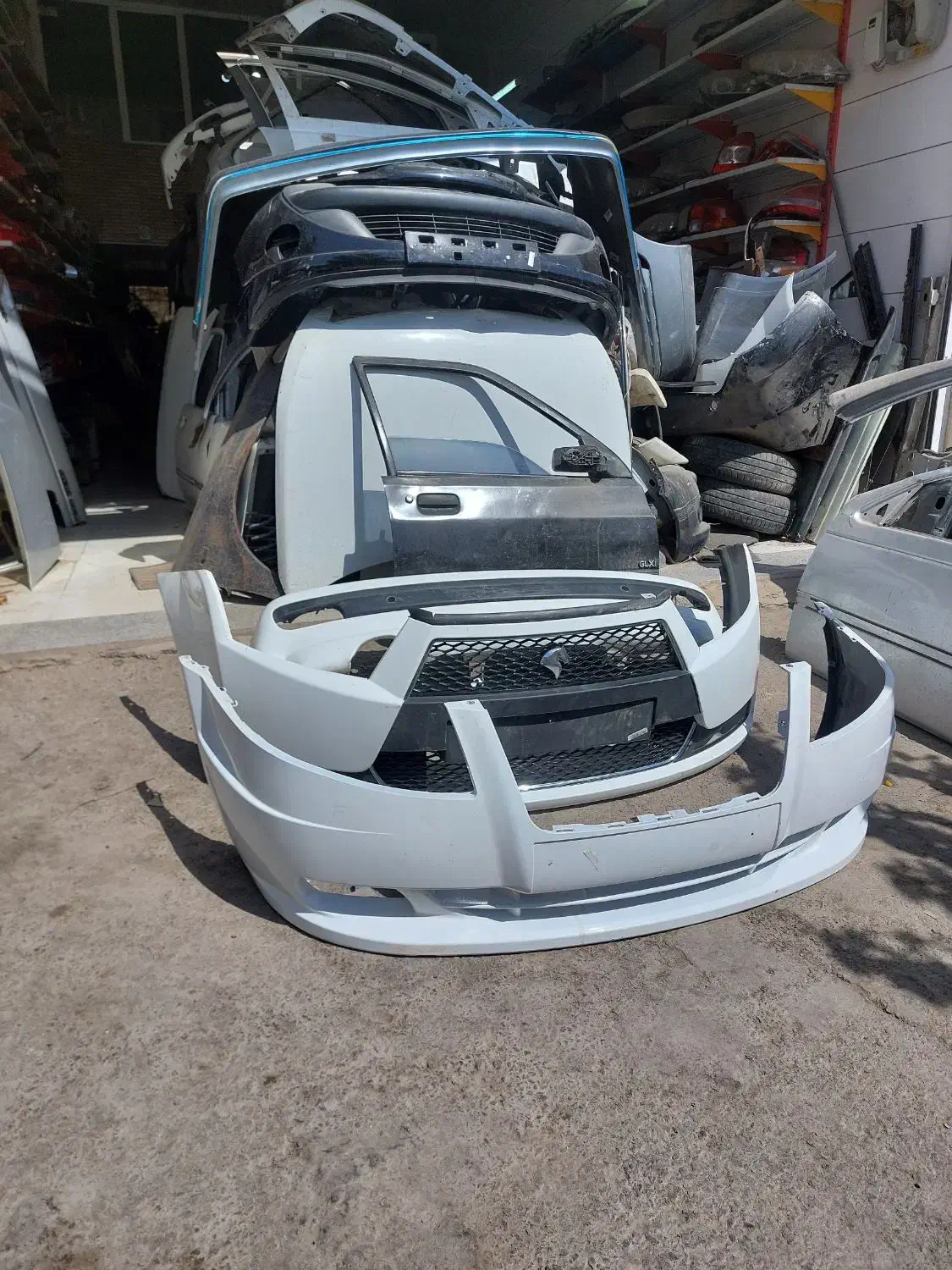 استوک بدنه اصلی کوییک و ساینا|قطعات یدکی و لوازم جانبی|نیشابور, باغ نو|دیوار