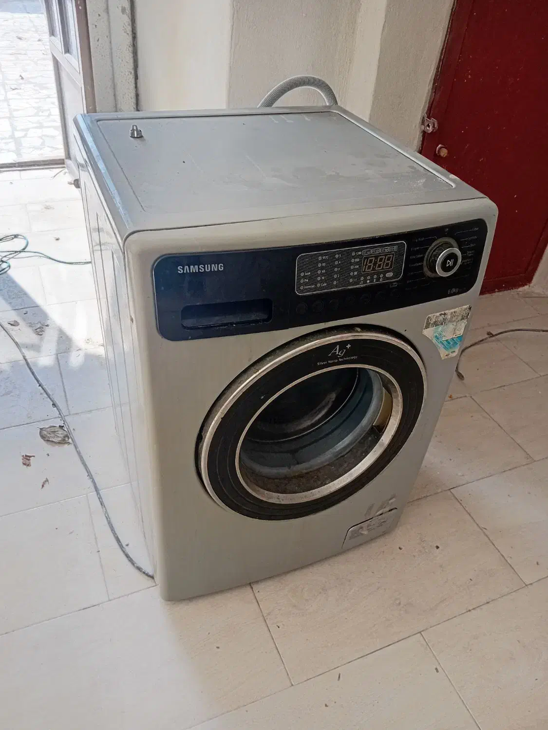 لباسشوی ویخچال دو در سالم|ماشین لباسشویی و خشک‌کن لباس|بندر انزلی, لیچارگی حسن رود|دیوار