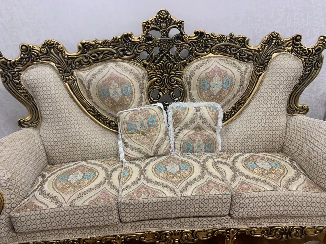 مبل سلطنتی ۹ نفره|مبلمان خانگی و میز عسلی|آمل, |دیوار