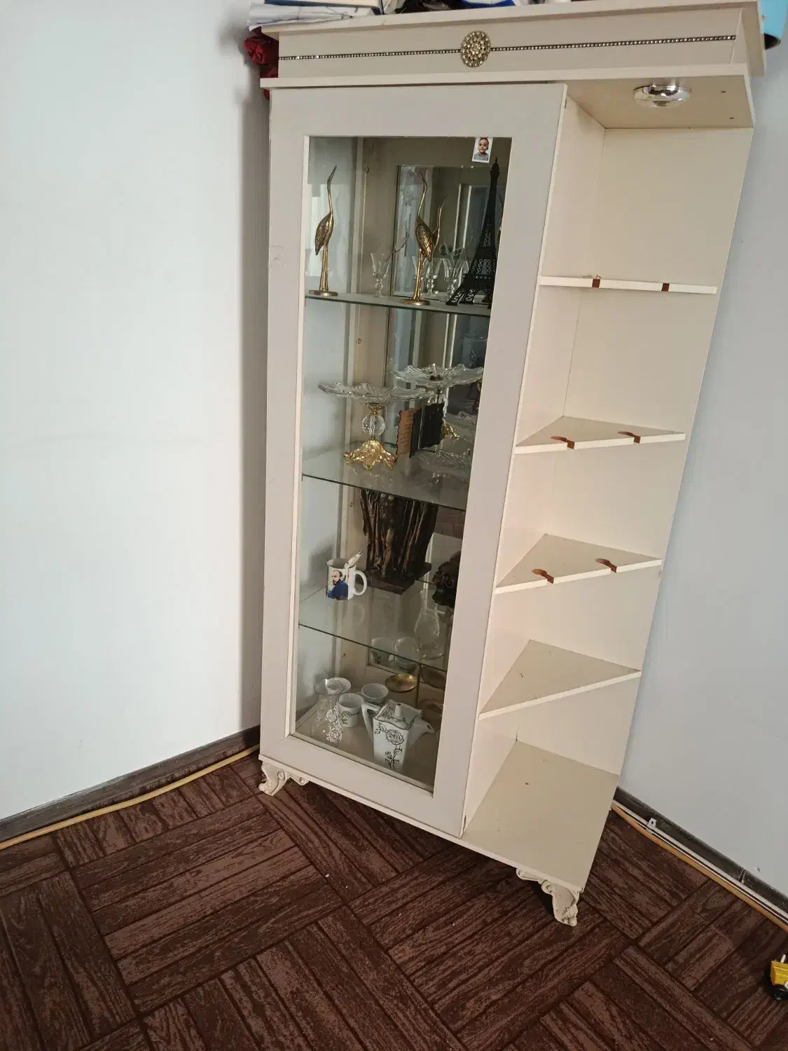 بوفه|بوفه، ویترین، کنسول|میانه, |دیوار