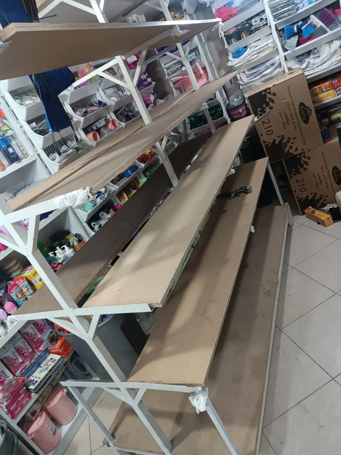 قفسه همراه باکفی نوپان|کتابخانه، شلف، قفسههای دیواری|قم, الوندیه و گذر صادق|دیوار