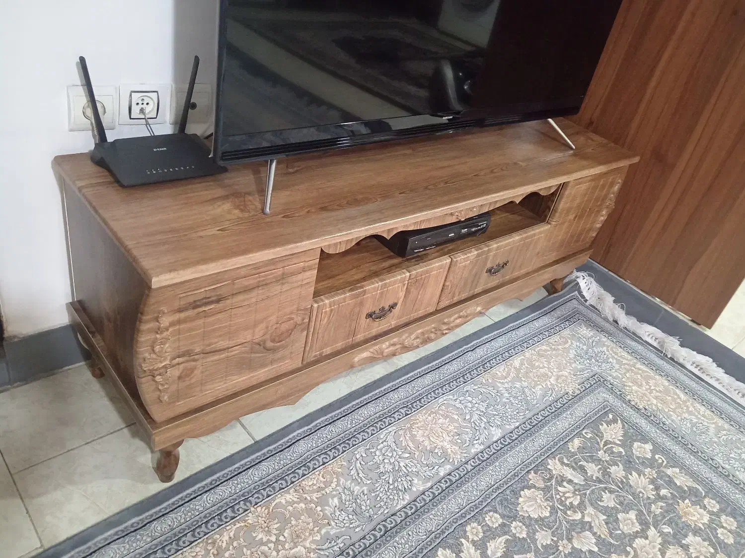 میز تلوزیون|میز تلویزیون|محمدشهر, محمدشهر|دیوار