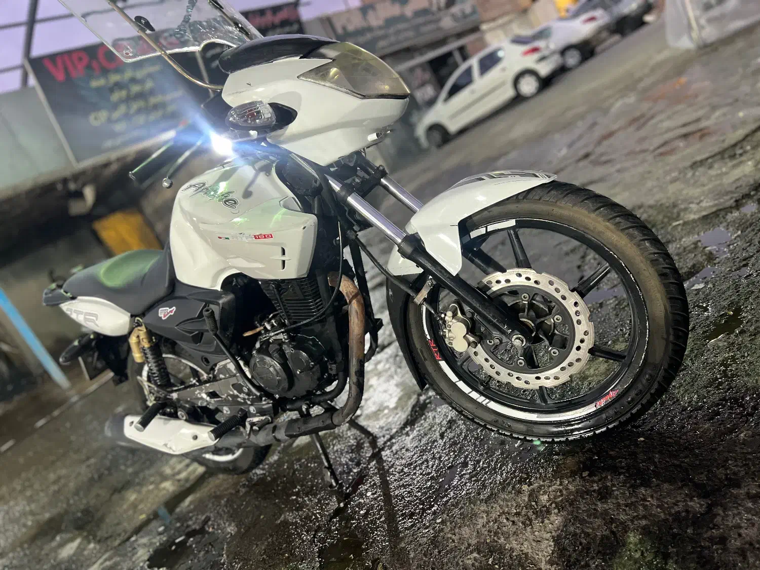 اپاچی ۱۸۰سی سی|موتورسیکلت|تهران, زمزم|دیوار