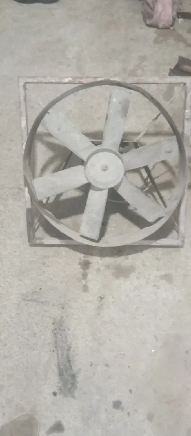 هواکش سالم  سنگین قدیمی 3فاز|ماشین‌آلات صنعتی|همدان, |دیوار