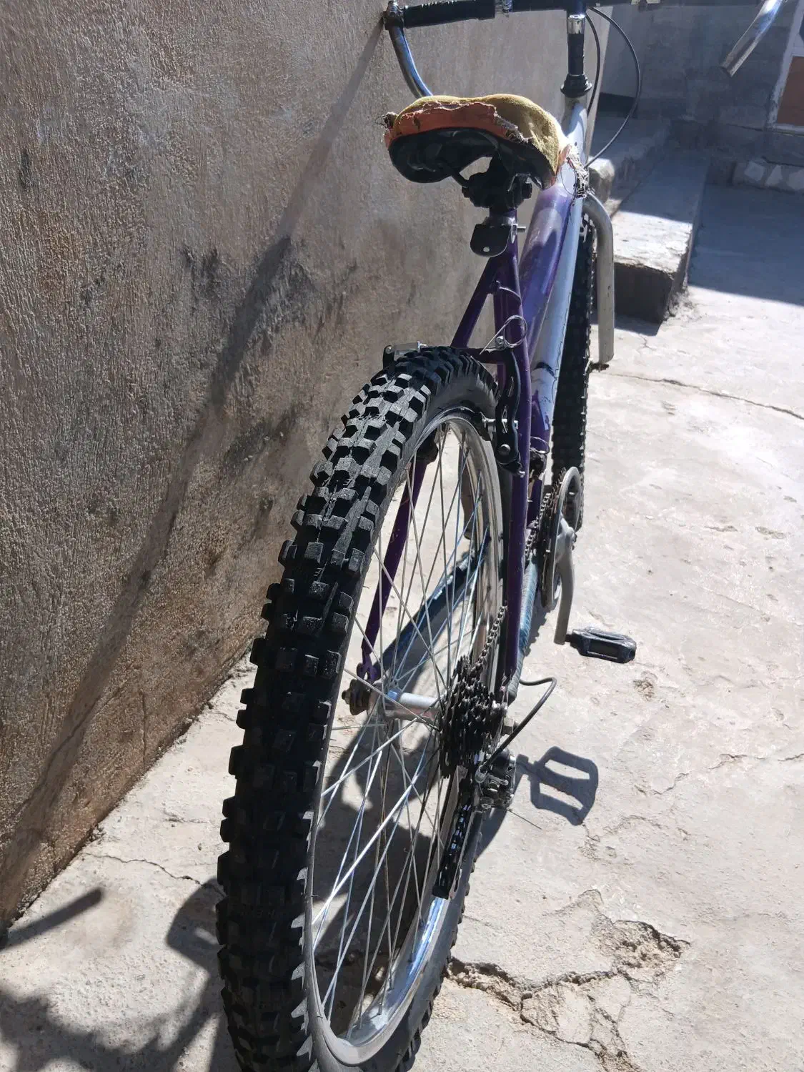 دوچرخه ۲۶ و ۱۶|دوچرخه، اسکیت، اسکوتر|ایوان, |دیوار