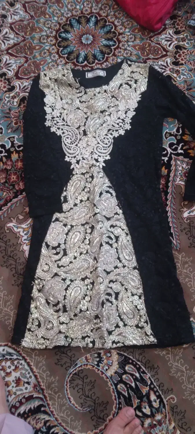 لباس|لباس|همدان, |دیوار