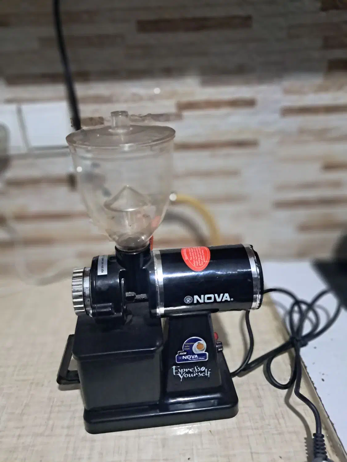 آسیاب قهوه مارک نوواNovaاصلی ب شرط|خردکن، آسیاب، غذاساز|برازجان, |دیوار