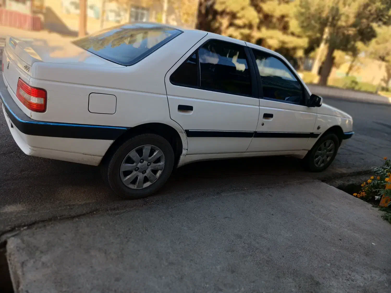 فروشی|خودرو سواری و وانت|گناباد, |دیوار