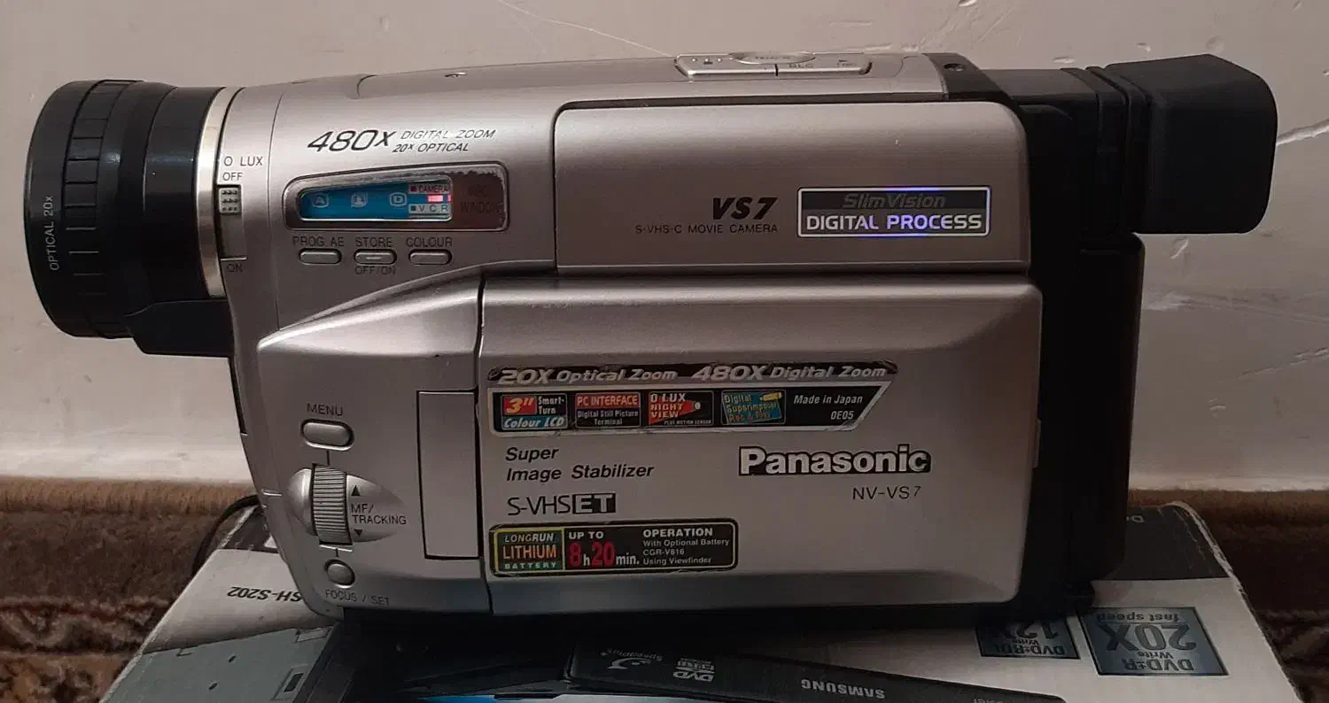 دوربین پاناسونیک|دوربین عکاسی و فیلم‌برداری|کرمانشاه, |دیوار