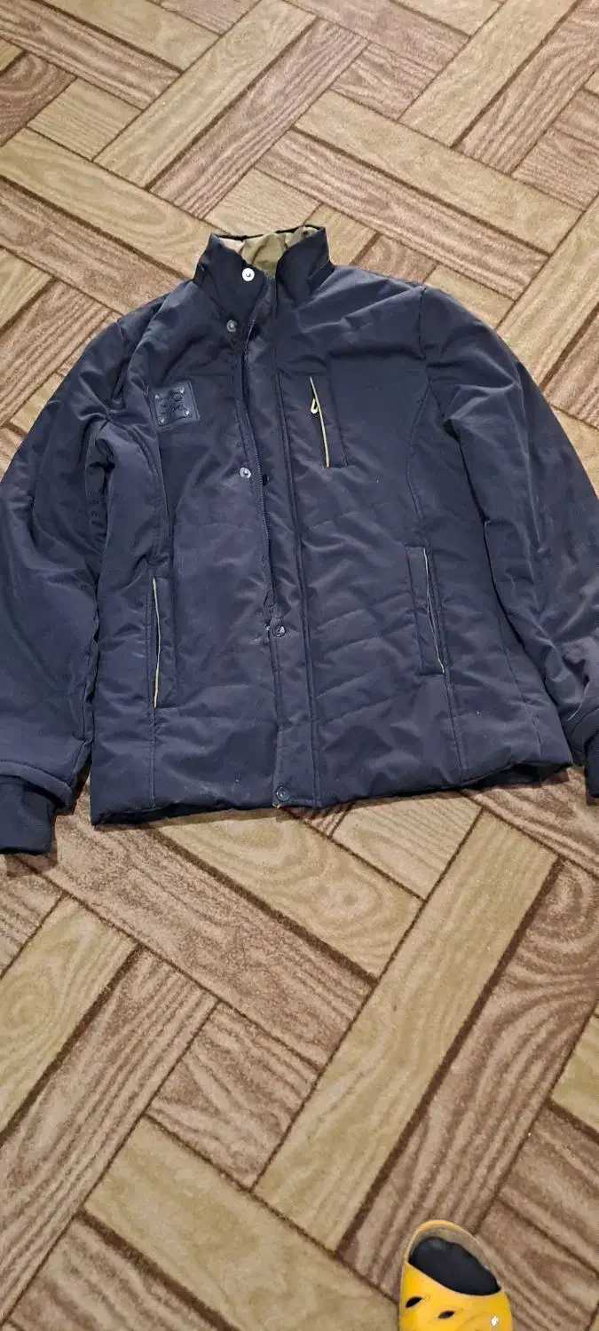 لباس|لباس|نجف‌آباد, امیرآباد|دیوار