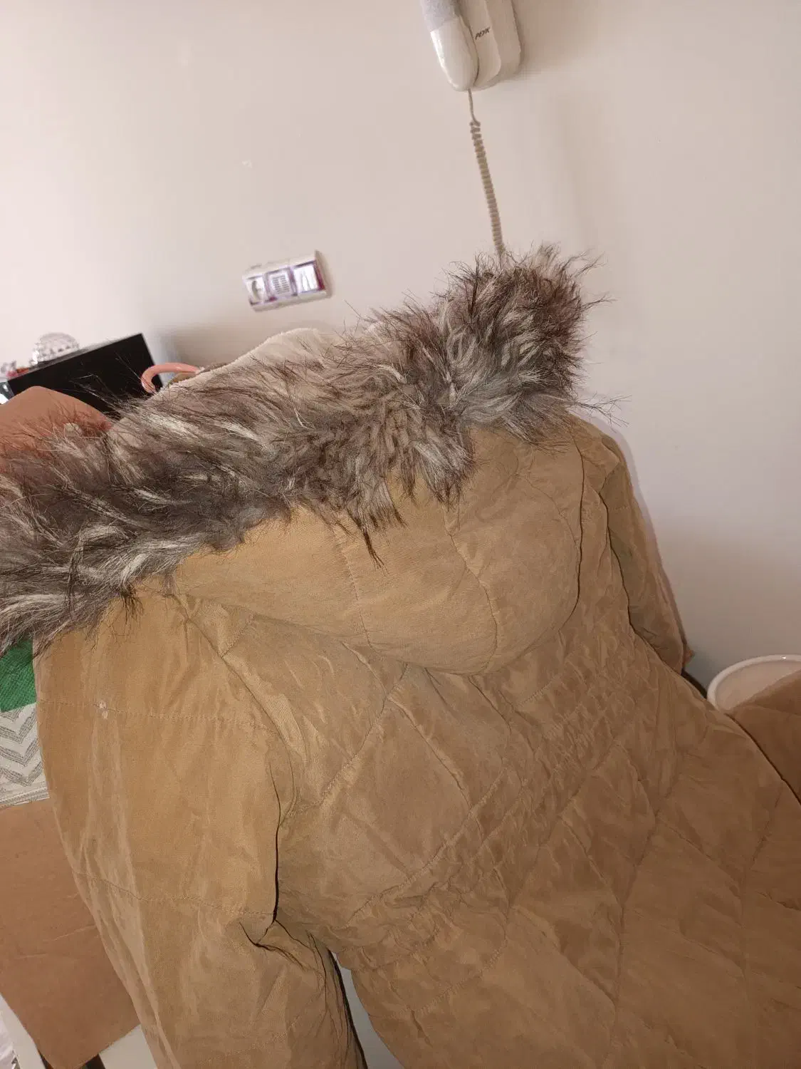 کفش و کاپشن|لباس|شیروان (لرستان), |دیوار