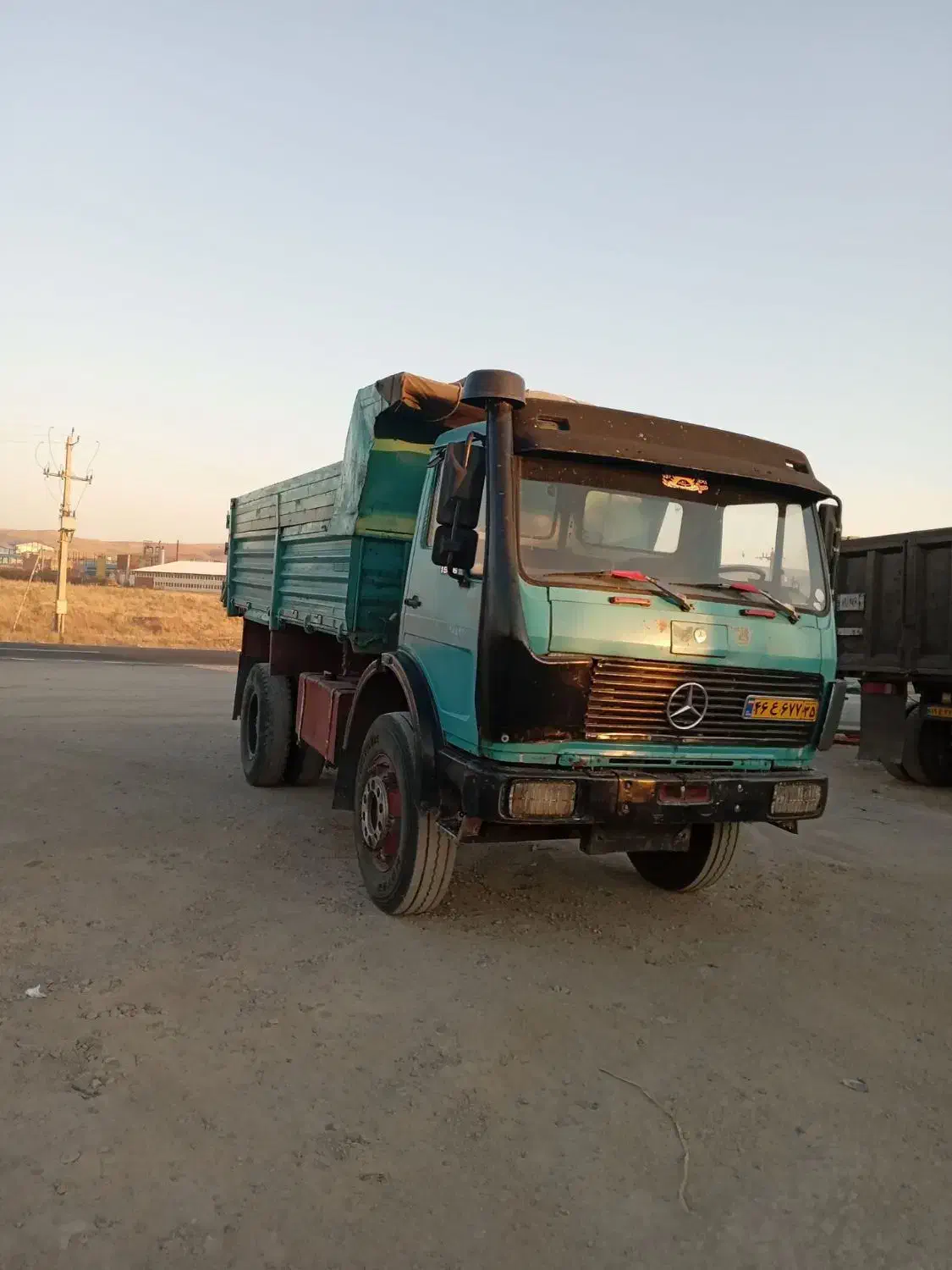 کامیون بنزکمپرسی هشت سیلندر|خودرو سنگین|باقرشهر, |دیوار