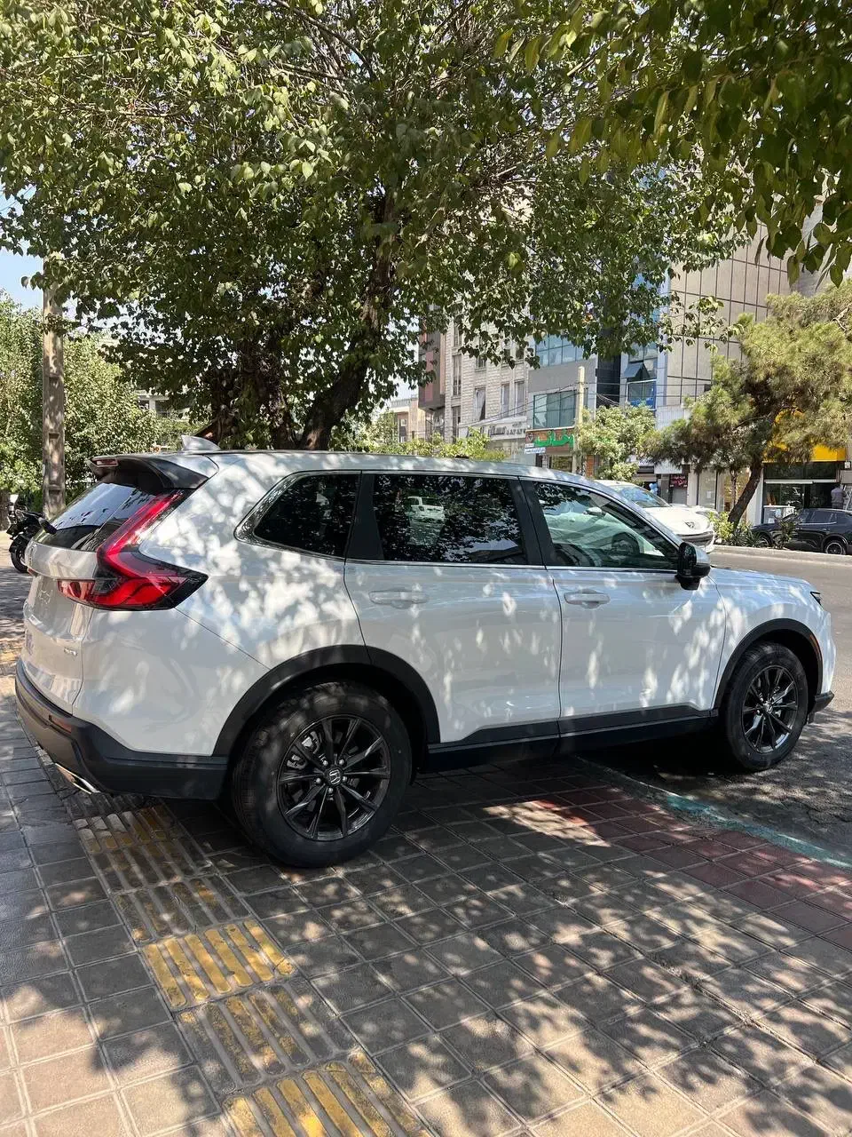 هونداCRV2024|خودرو سواری و وانت|تهران, درختی|دیوار