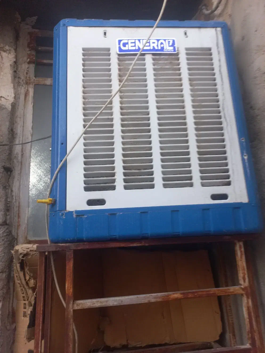 کولر آبی|کولر آبی|اندیمشک, |دیوار