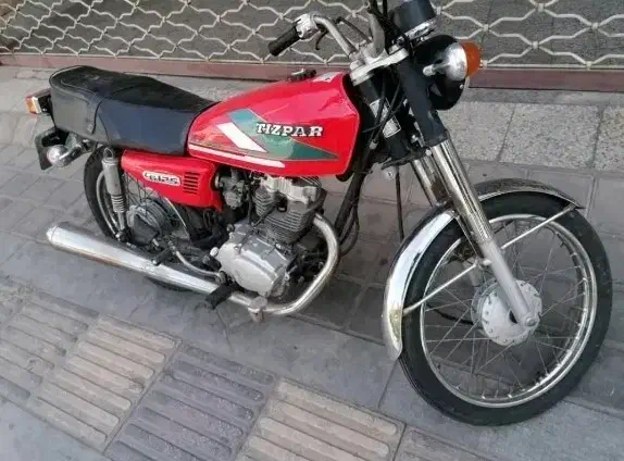 موتور ۱۲۵هندا ۵دنده|موتورسیکلت|یزد, |دیوار