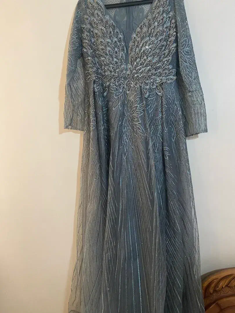 لباس مجلسی زنانه|لباس|تهران, منیریه|دیوار