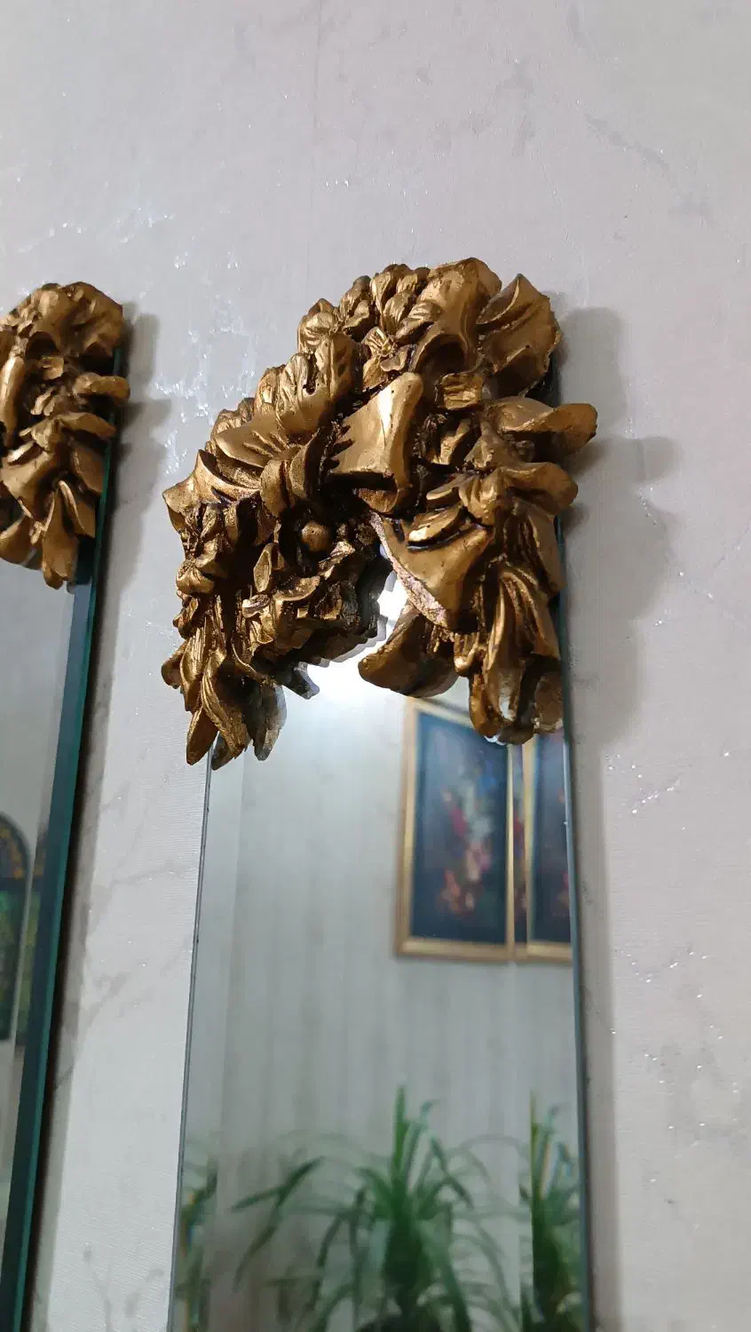 آیینه|آینه|مشهد, کوی المهدی|دیوار