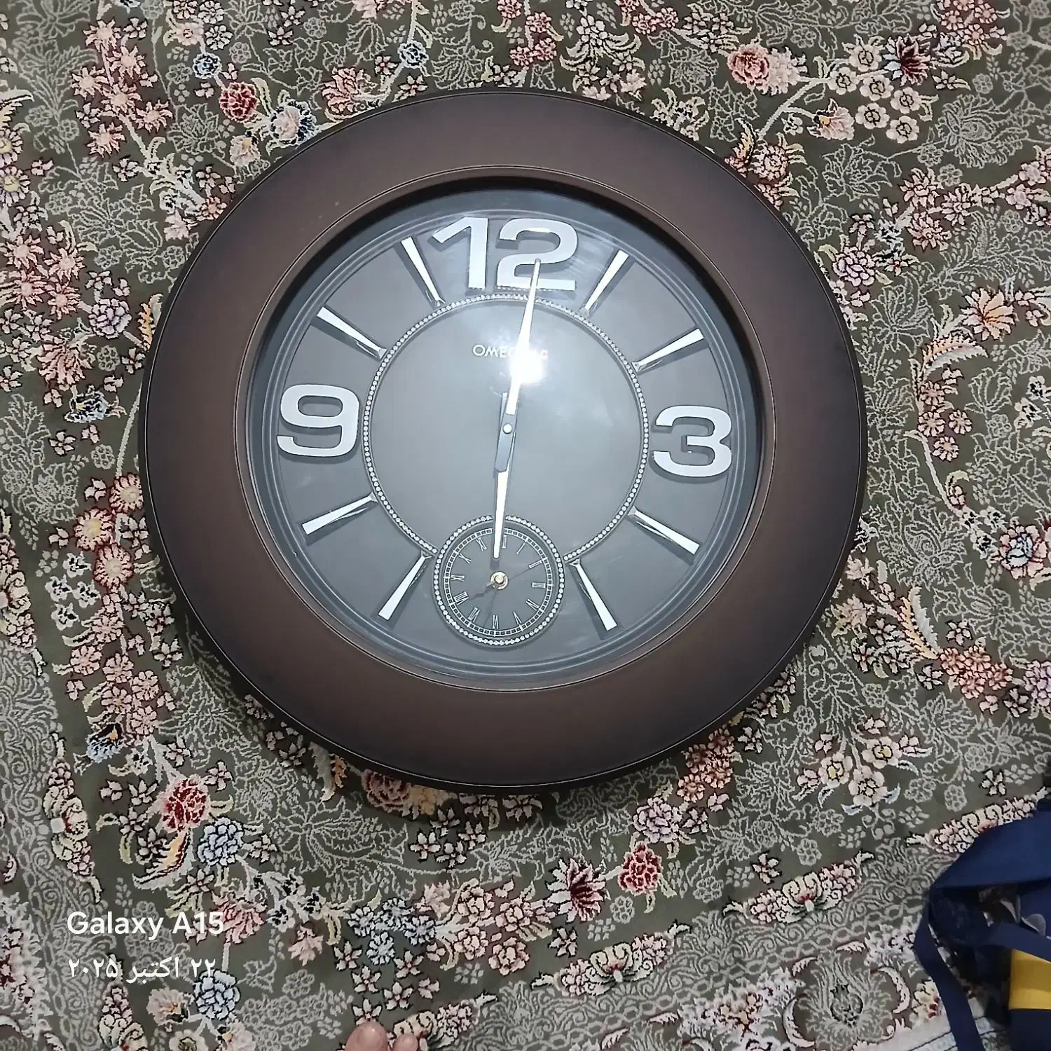 ساعت دیواری برند امگا|ساعت دیواری و تزئینی|کرج, کوی کارمندان جنوبی|دیوار
