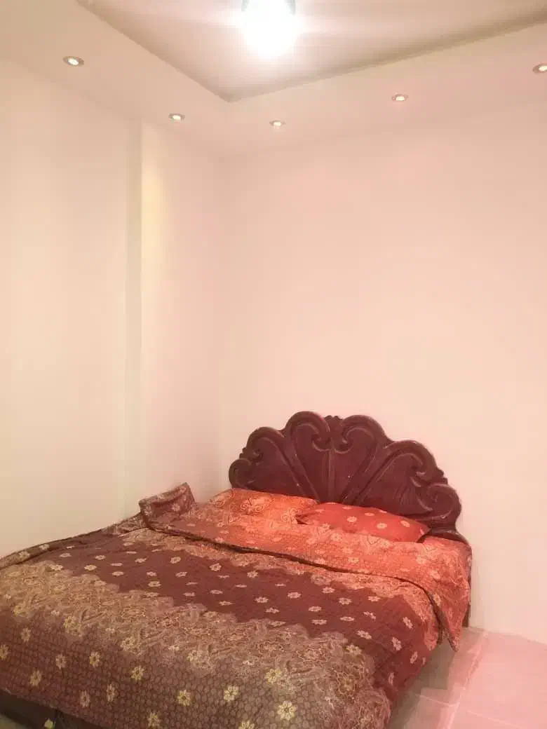 سوییت مبله دربست|اجارهٔ کوتاه‌مدت آپارتمان و سوئیت|مشهد, فلسطین|دیوار