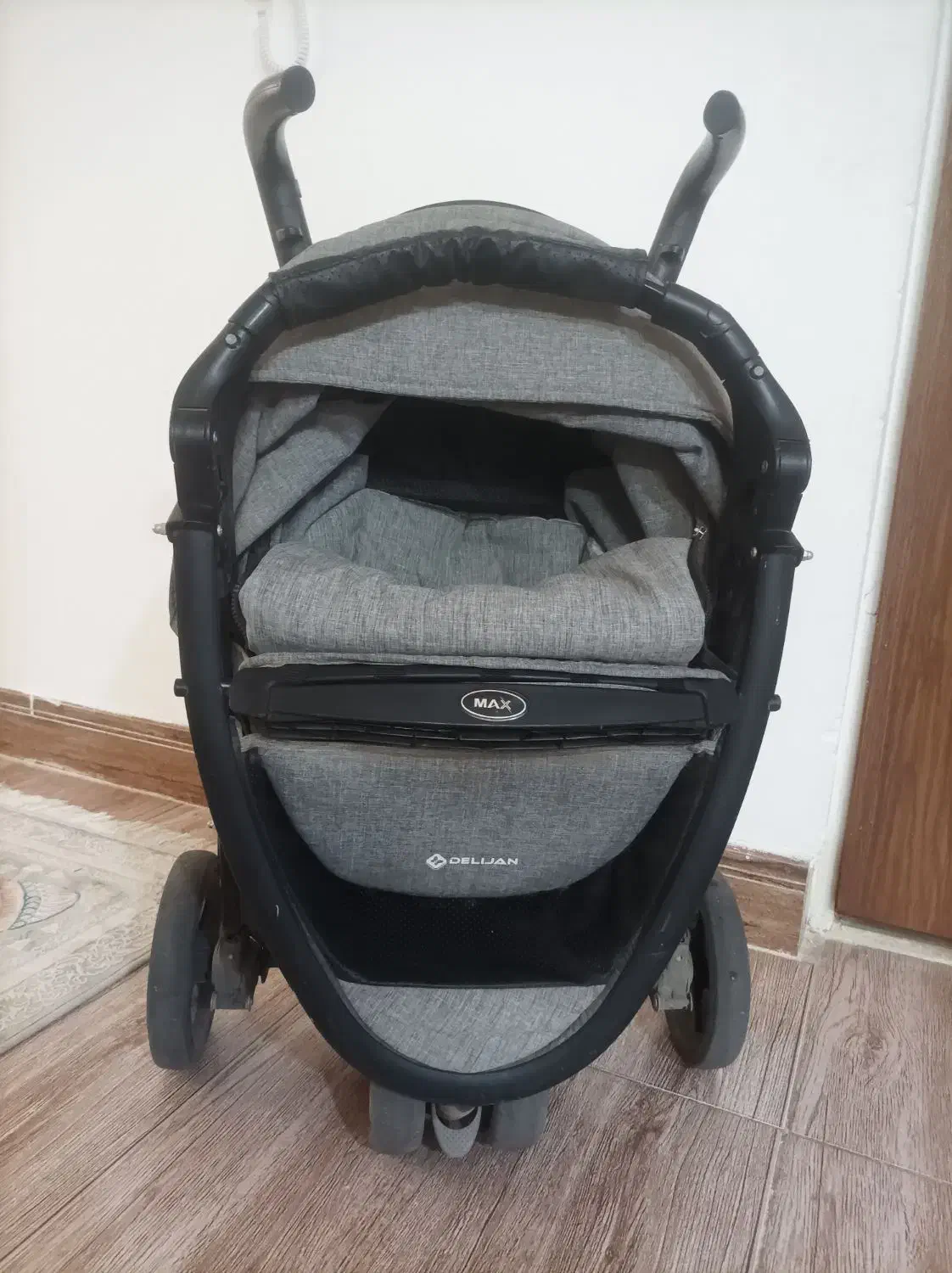 کالسکه مکس|کالسکه و لوازم جانبی|قم, بنیاد|دیوار