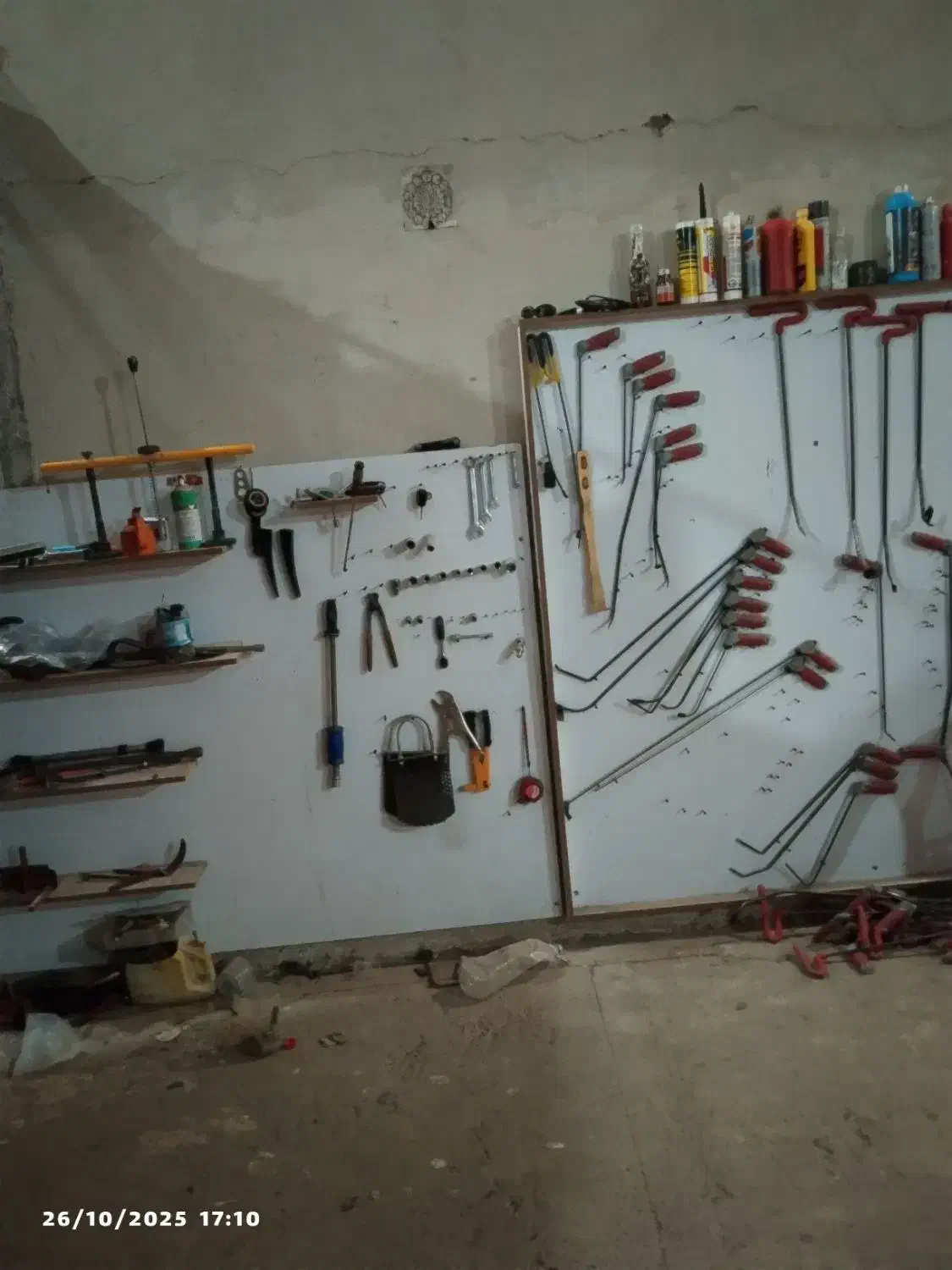 نیاز به شاگرد و اوستا کار سنتی و pbr|استخدام صنعتی، فنی، مهندسی|نرماشیر, |دیوار