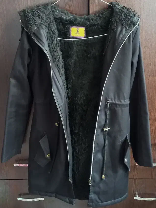 کاپشن|لباس|اندیشه, اندیشه فاز ۲|دیوار