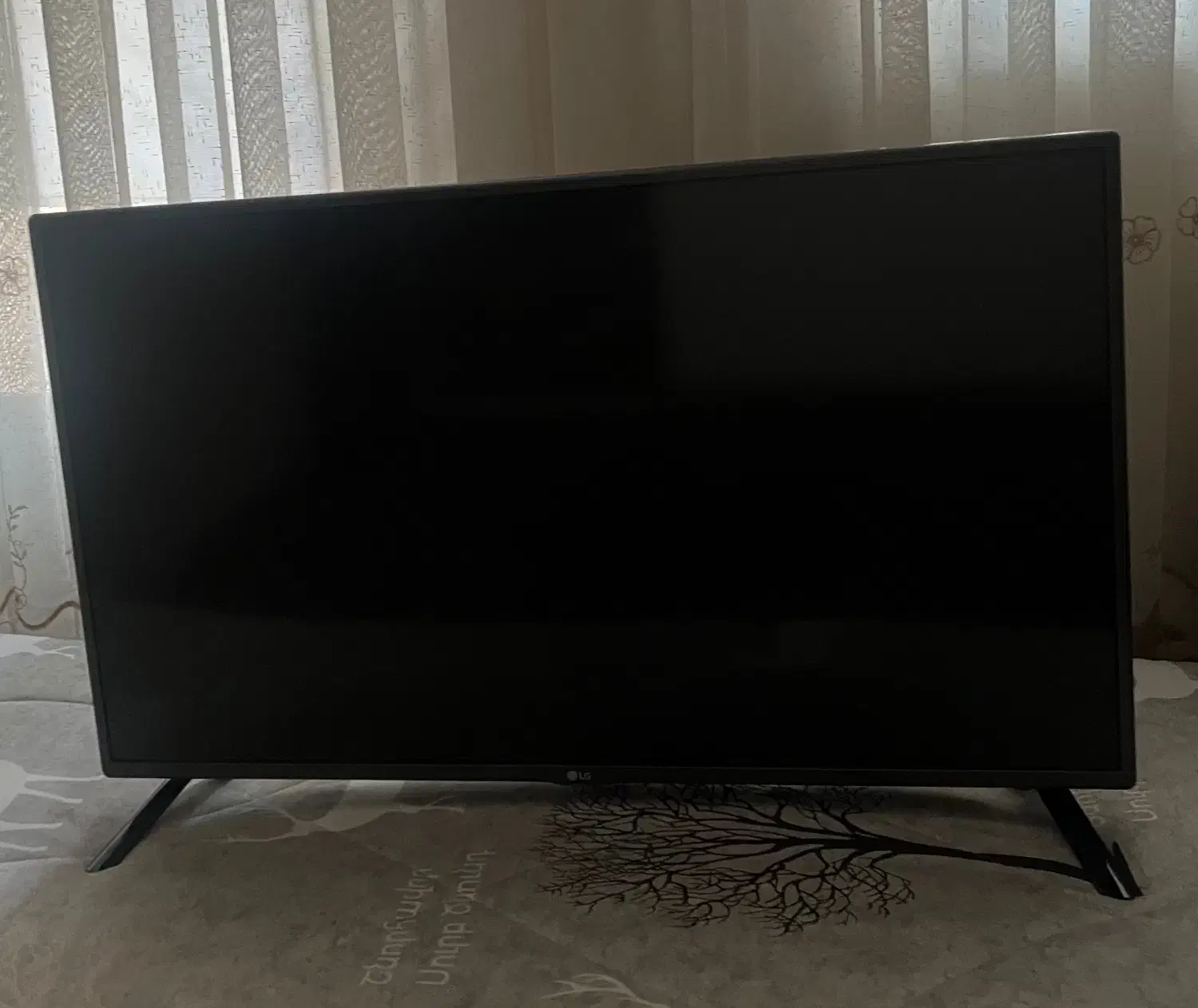 تلویزیون LED|تلویزیون و پروژکتور|سمنان, |دیوار