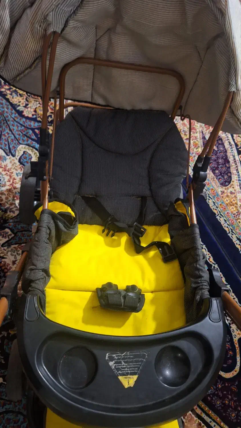 یک کالسکه بچه فوری فروشب|کالسکه و لوازم جانبی|قدس, شهرقدس|دیوار