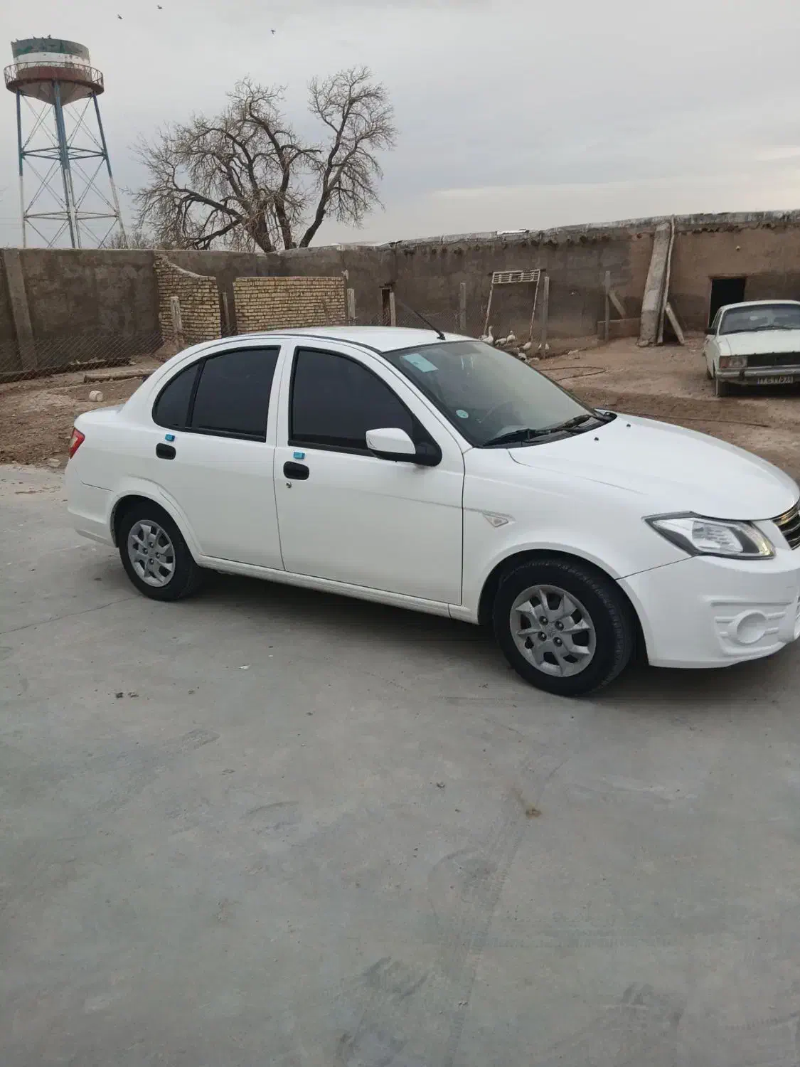 ساینا ۱۴۰۰ بیرنگ|خودرو سواری و وانت|قزوین, |دیوار