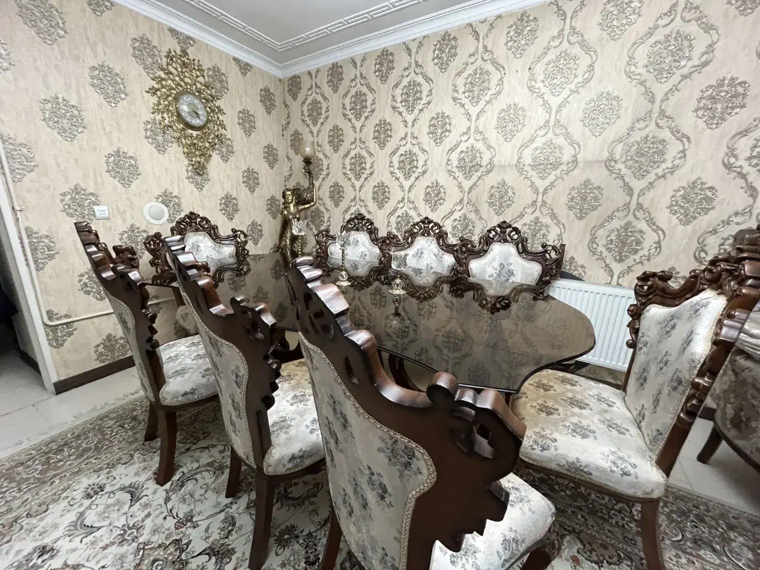 ناهارخوری|میز و صندلی غذاخوری|فردیس, نگارستان|دیوار