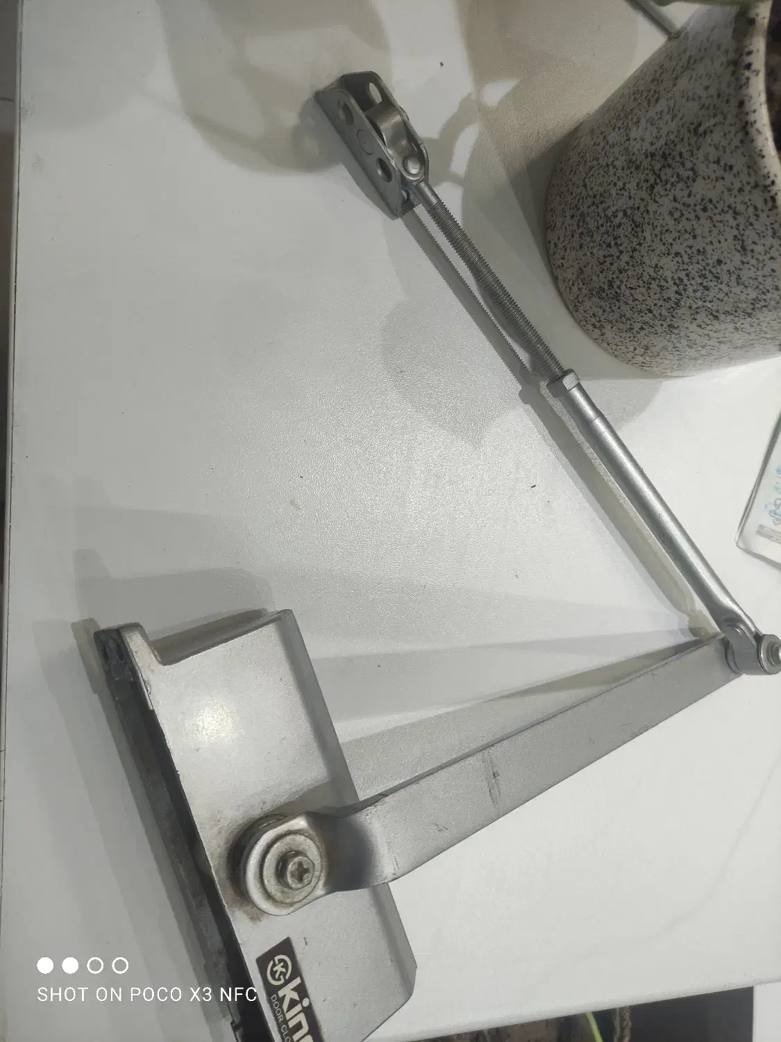 آرام بند درب و پنجره|مصالح و تجهیزات ساختمان|همدان, |دیوار